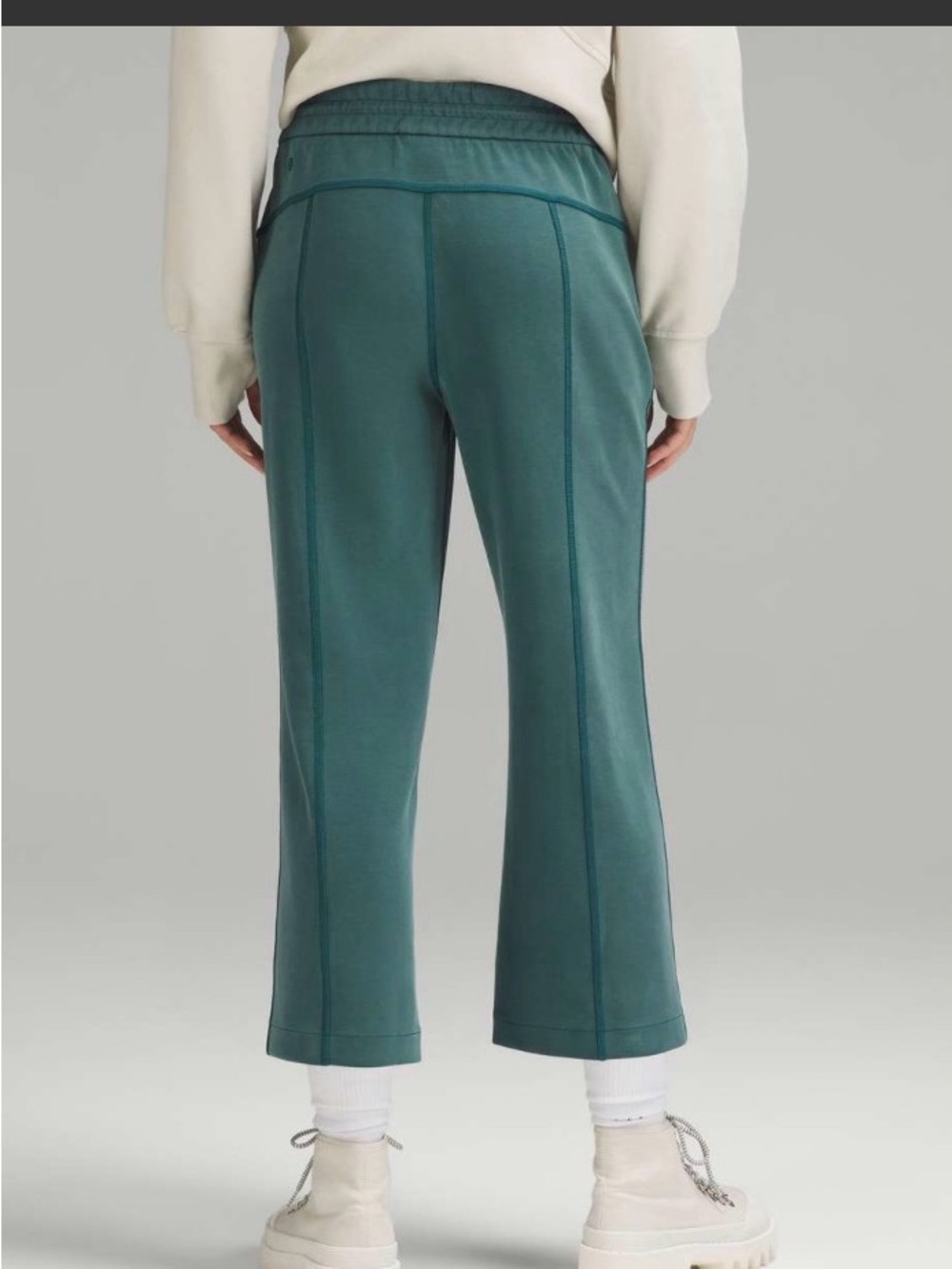 Lululemon Softstreme High-Rise Straight-Leg Cropped Pant size 14